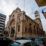 Su tutta la struttura domina poi l�alto campanile a pianta quadrata